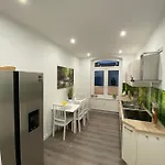 Erfurter Rose * إرفورت